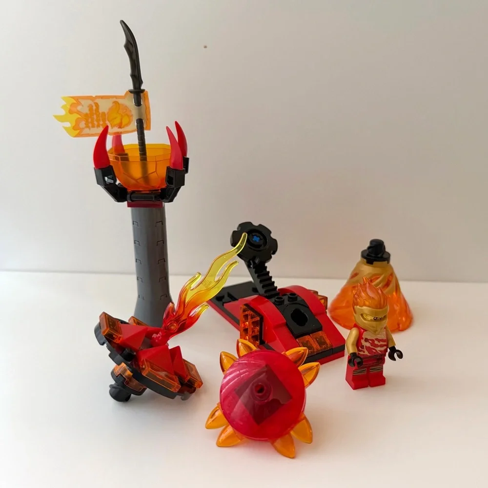 LEGO NINJAGO Spinjitzu Slam - Kai vs. Samurai #70684 (Retired Set)